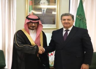 Le ministre de la communication reçoit l’ambassadeur du Royaume d’Arabie Saoudite en Algérie